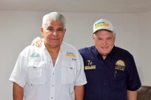 Advertencia roja de la transformación de la interpretación Nicaragua