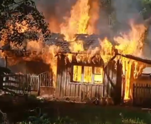 Hohenau: denuncian que una mujer incendió la casa de su inquilina por falta de pago