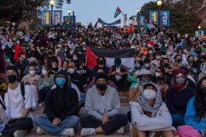 La trompeta Home Rebade Visa a veinte estudiantes universitarios en California | Internacional