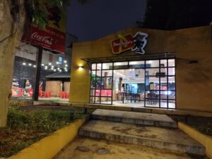 Madre e hija fueron asaltadas mientras cenaban en Lambaré