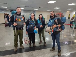 Paraguayos conquistan el Everest y regresan con una experiencia inolvidable