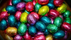 Salud pide “moderación” en el consumo de los huevos de Pascua