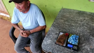 Adulto con antecedentes es detenido con varias dosis de crack listas para la venta en Pedro Juan Caballero
