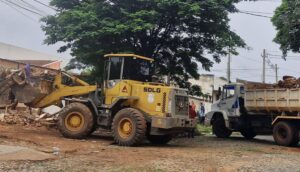 Municipalidad de PJC brinda ayuda urgente a familia afectada por incendio