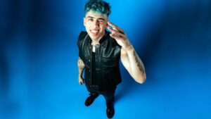 Luck Ra lanzó su segundo álbum titulado «Qué Sed»