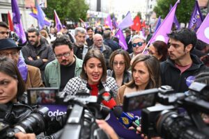Irene Montero y Antonio Maillyo comparte una acción a una clasificación a la izquierda de PSOE | Bandido