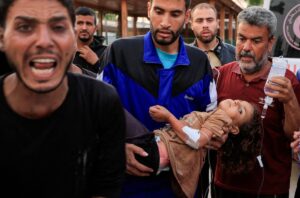 Israel mata a más de 80 personas, incluidos 22 niños, en las nuevas bombas en Gaza | Internacional
