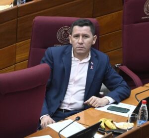 “La vida le está cobrando a esa ladrona”, dice senador Javier “Chaqueñito” Vera sobre diputada Zena