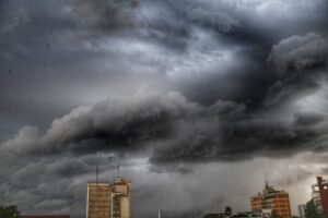 Meteorología: martes con lluvias y alerta de tormentas en Paraguay