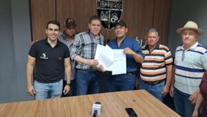 Petropar y cañicultores firman acuerdo y levantan manifestación en Ruta PY02