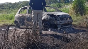 Hallan incinerado vehículo utilizado para matar a abogado en Pedro Juan Caballero