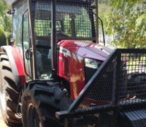 Roban tractor de alta gama en Bella Vista Norte y el rastro apunta a Concepción