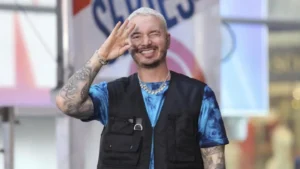 J Balvin y Omega colaboran en la canción ‘KLK’