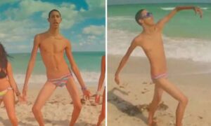 ¿Qué pasó de Peter, «la Anguila»? Así luce hoy el excéntrico bailarín y cantante viral