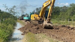 Atravesando caminos de los ganaderos, pobladores logran superar aislamiento de 77 días en Fuerte Olimpo