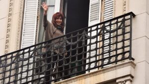 Cristina Kirchner comienza seis años en un grado de hipocresía