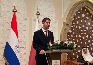Embajador paraguayo en Qatar relata la tensión que se vivió durante el ataque iraní