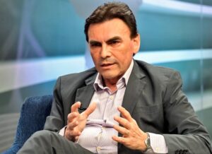 Intervención en Asunción: Pereira exigiría trabajar con su equipo de confianza