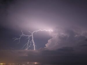 Meteorología: la semana arranca con lluvias y tormentas