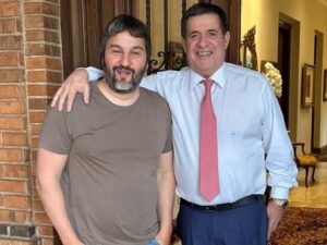 Reacción de Cartes a foto con empresario vinculado a fentanilo