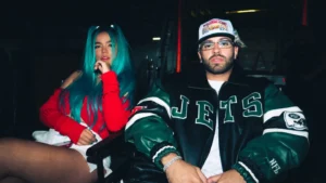Karol G y Feid lanzan su esperada colaboración ‘Verano Rosa’