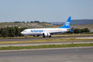 Desvían vuelos en el aeropuerto Silvio Pettirossi por descargas eléctricas