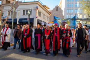 El grupo religioso en El Paso se mueve a favor del movimiento turístico a los Estados Unidos.