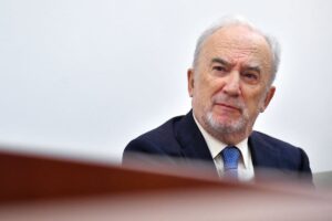 Muñoz Midchao, el Gran Rae: «Es un problema grave que los políticos usen un idioma inmundo»