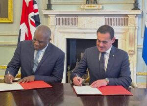 Paraguay y Reino Unido firman “Carta de Amistad” para reforzar lazos