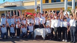 Fiesta en Pedro Juan con el paso de la antorcha de los Juegos Panamericanos