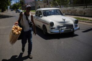 Atado «a ser un extraño» a La Habana debido a una agresiva