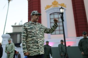 Los campos de batalla también ayudan a hacer frente a los Estados Unidos y a Venezuela