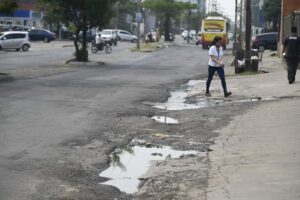 Mantenimiento y reparación de la avenida Artigas: organizan audiencia pública para debatir necesidades
