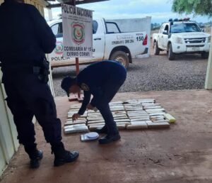 Hallan 65 panes de presunta marihuana en un baldío de Pedro Juan Caballero