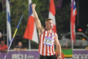 ¡Orgullo nacional! Lars Flaming es de Oro con récord panamericano incluido