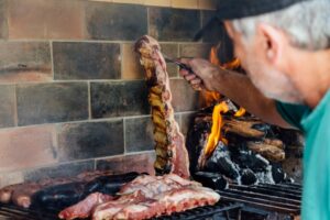 Albirroja: la “vaquita” juega “de titular” ante la suba del precio de la carne