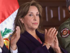 Bolutete saca un plan para eliminar el Perú de los derechos humanos