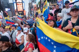 Los líderes de Trump dejan de ser de unos 300,000 en 2021 | Mudarse a los Estados Unidos
