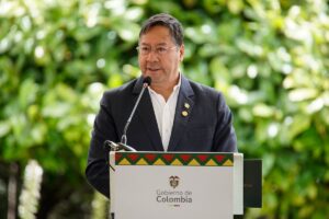 Presidente del Presidente de Bolvia por dejar a una mujer embarazada «