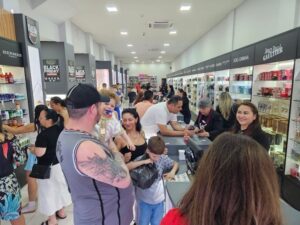 Black Friday en la frontera movilizó a 50.000 compradores y generó unos 20 millones de dólares