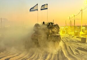 Para presentar una historia contradictoria sobre Medio Oriente, EN VIVO | Israel completa salida de Gaza y comienza la liberación de las víctimas | Internacional