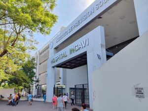 Anestesiólogos declaran “zona de conflicto” al IPS Ingavi tras masiva renuncia