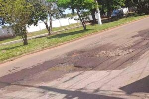 Concejales piden informe sobre deterioro de calles recién pavimentadas