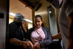 Desnutrición, aislamiento y abstinencia Problemas: Los problemas de las mujeres embarazadas estaban atados con hielo | Inmigrar a los Estados Unidos