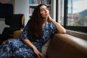 Fernanda Días gana el Segundo Premio SUR a Juaas Inés De la Cruz con Nuevo ‘El Monte de Las Pieles’