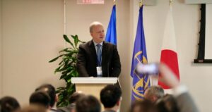 Fernández Valdovinos presidirá reuniones del BM y FMI en 2026