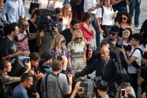 ‘Interesante’ ya no está invitado: qué tipo de versos cansan y ‘aman’ | Moda | Moda
