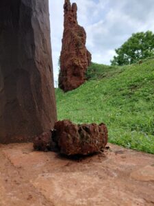 Ruinas jesuíticas de Santiago Apóstol se desmoronan ante el abandono