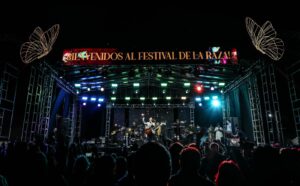 Verduleros y Marilina animaron anoche el Festival de la Raza