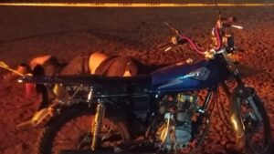 Motociclista muere tras impactar contra el suelo por una lomada en Pedro Juan Caballero